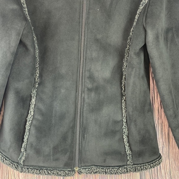 LL Bean Black Faux Suede Shearling Jacket- Size Medium - Picture 4 of 13